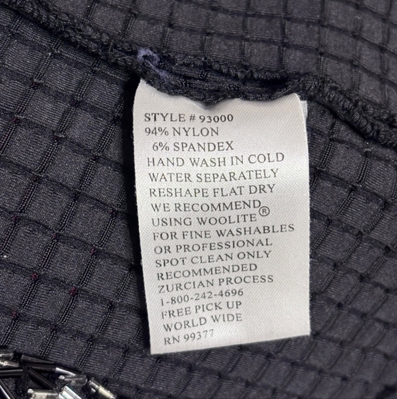 CACHÉ Black Beaded Cropped Halter VINTAGE - Picture 9 of 10